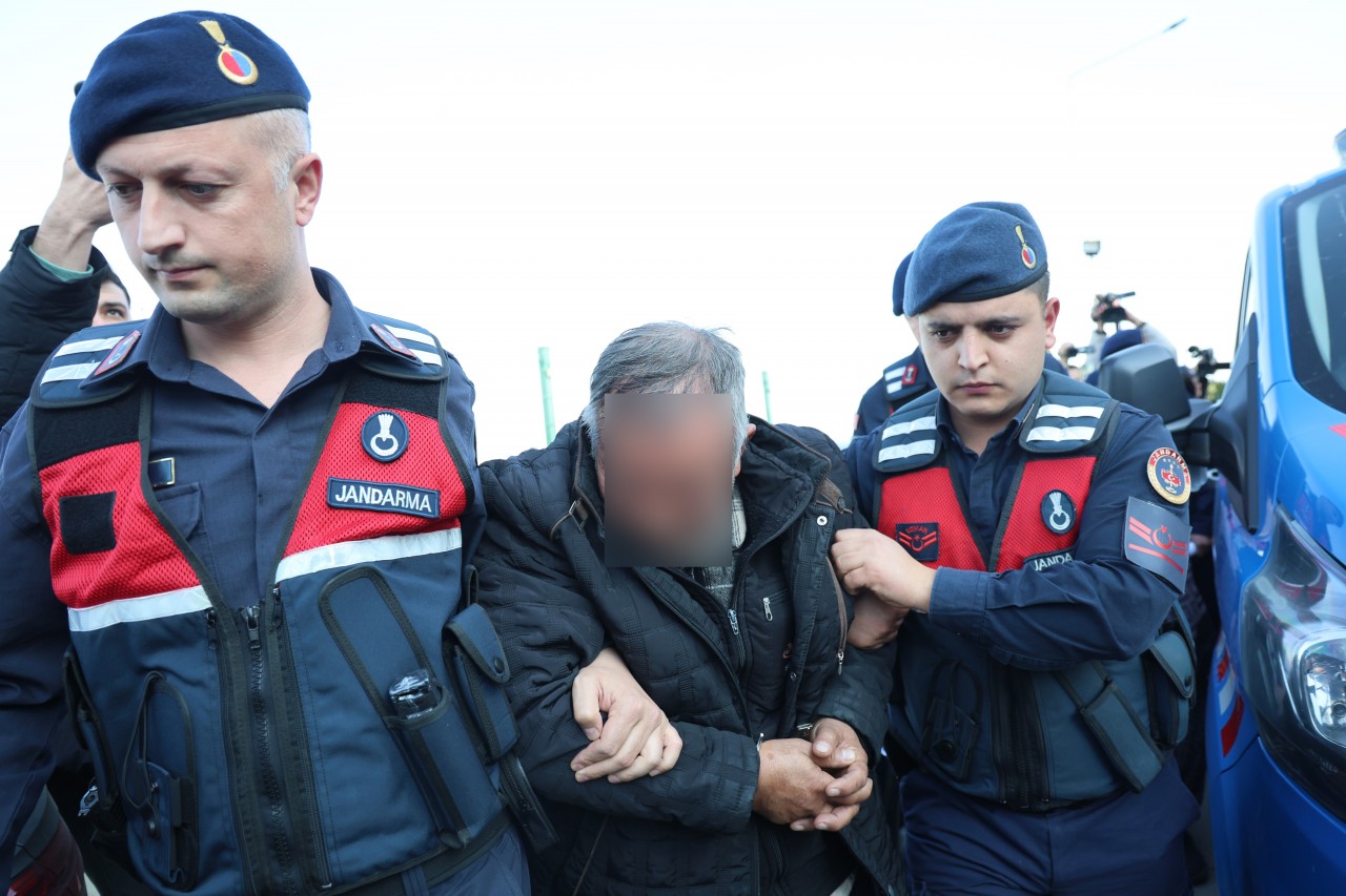 Foto - Oğlunu öldürdü yol kenarına attı! Oğlu öldürülen anne neden sessiz kaldı?