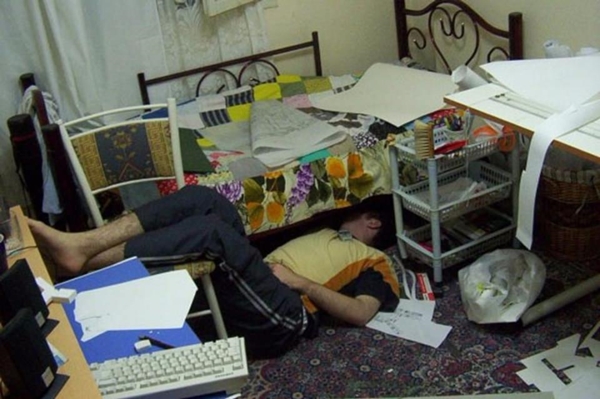 Foto - Öğrenci evlerinden komik manzaralar