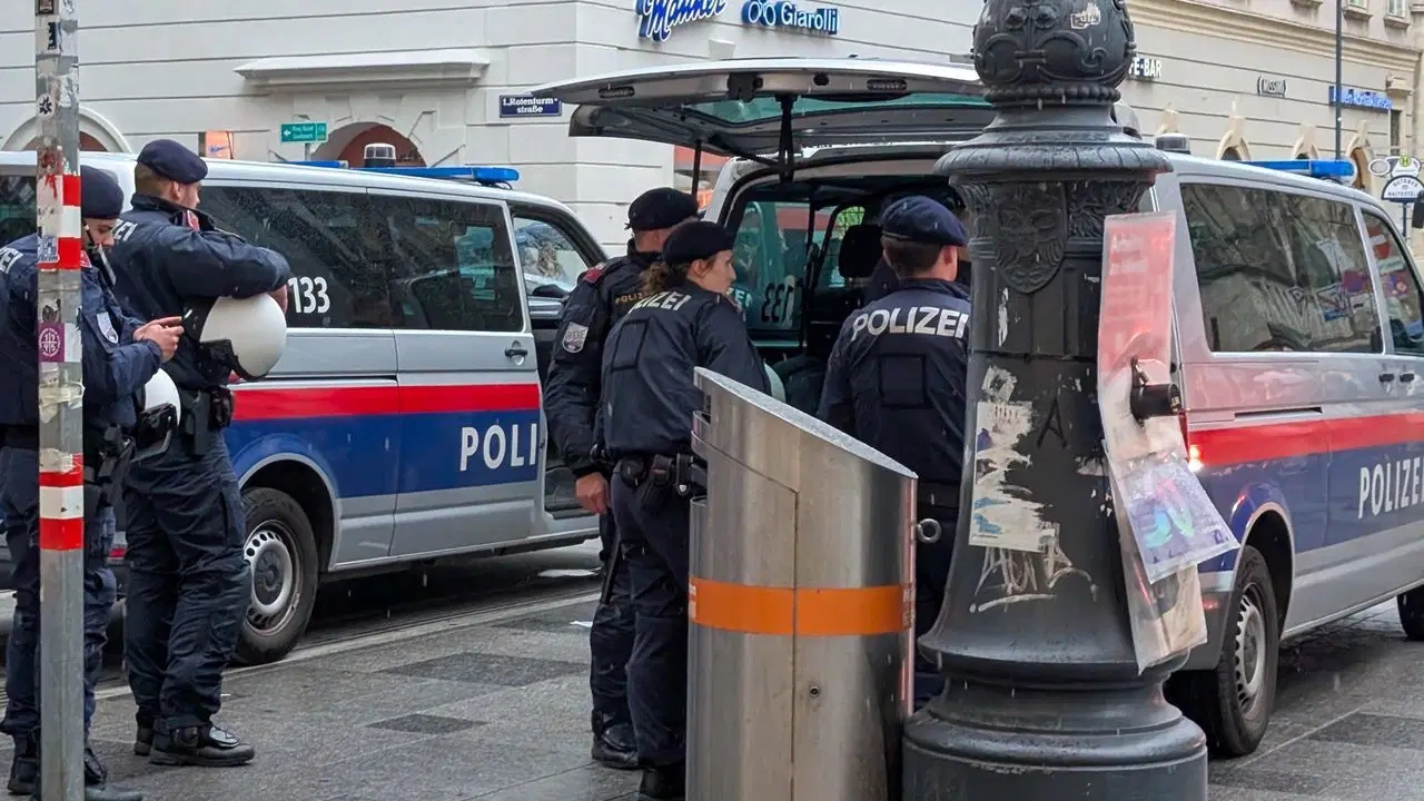 Foto - Öğrenci okulda katliam yaptı! En az 11 ölü var! Saldırıdan sonra intihar etti