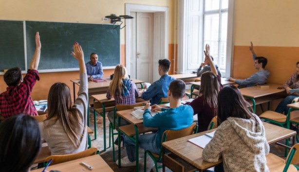 Foto - Öğrenciler ders başı yapıyor! Uzmanlardan öğrenci ve velilere tavsiyeler