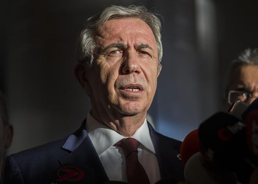 Öğrencilere oy baskısı! WhatsApp mesajlarıyla ortaya çıktı