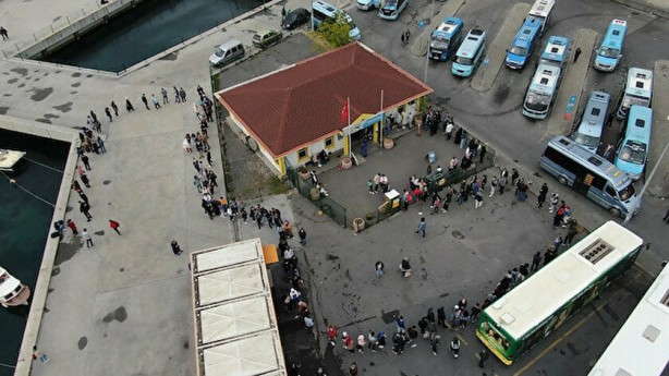 Öğrencilerin İETT çilesi böyle görüntülendi