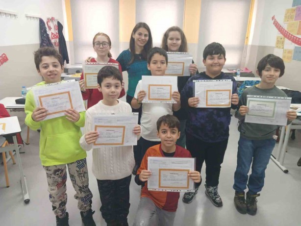 Foto - Öğrencilerin karne heyecanı