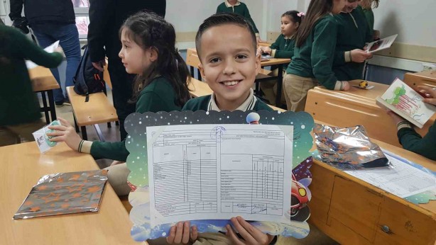 Foto - Öğrencilerin karne heyecanı