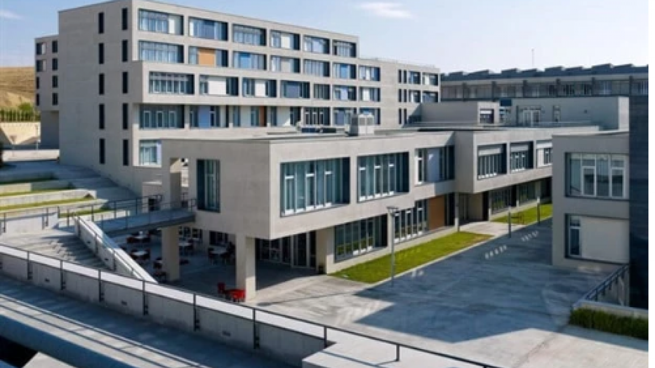 Foto - Öğrenciyiz müşteri değil! Özel üniversitelerde zam oranı yüzde 80’i geçti! Hangi üniversite kaç para?