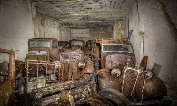 Foto - Öğretmen yer altında servet buldu!