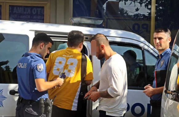 Foto - Öğretmenin evinde şüpheli ölüm! Öğrencinin üstü çıplak ve...