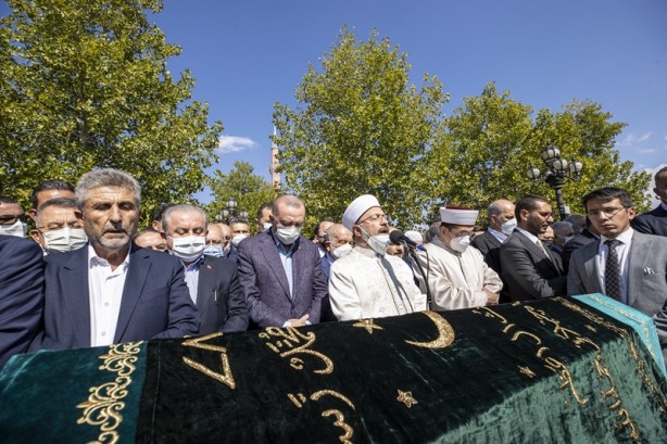 Oğuzhan Asiltürk'ün cenaze namazı Hacıbayram Camisi'nde kılındı