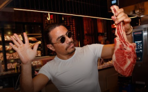 Okan Bayülgen ‘onu akıl hastanesine götürmek lazım’ dedi! ‘Dinimizde bunun bir ritüeli var’