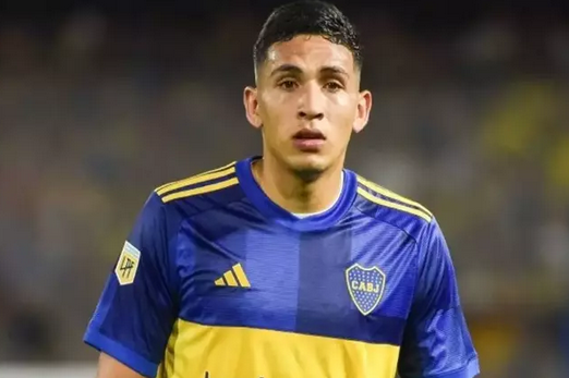 Okan Buruk Arjantin futbolunun geleceğini istedi, Galatasaray'a 6/8 komple paket yıldız geliyor! Torreira rahat nefes alacak