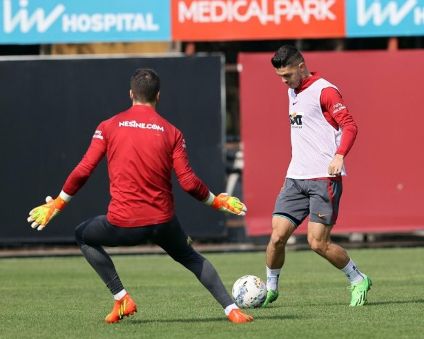 Foto - Okan Buruk çare arıyor