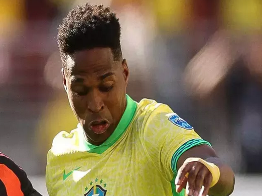 Okan Buruk çok istiyordu transfer patladı! Galatasaray'a transferde kötü haber!