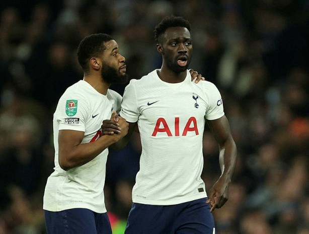 Foto - Okan Buruk kararını verdi! Galatasaray'da iki isim gönderiliyor...