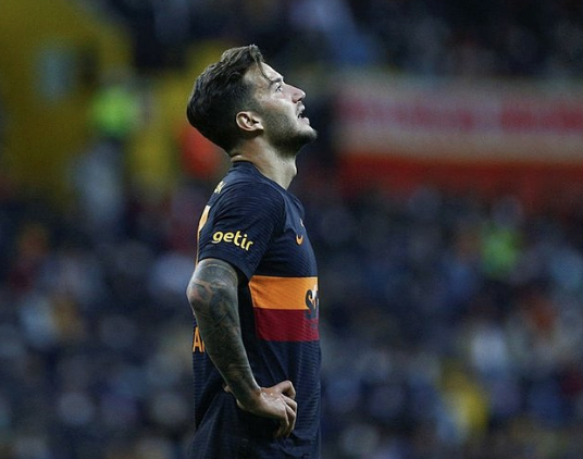 Foto - Okan Buruk öyle bir neşter vuracak ki... Cim-Bom'da taşlar yerinden oynayacak!