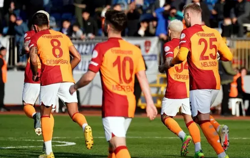 Foto - Okan Buruk yüzüne bakmıyordu! Ziyech bu kez kafaları karıştı: Şaşkına çeviren gelişme!