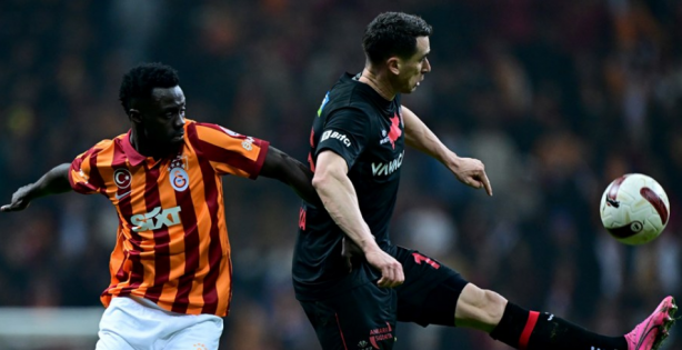 Foto - Okan Buruk'a isyan başlatmıştı: Kötü haber geldi.. Kupa müsabakası sonrası: En kısa sürede gidecek!