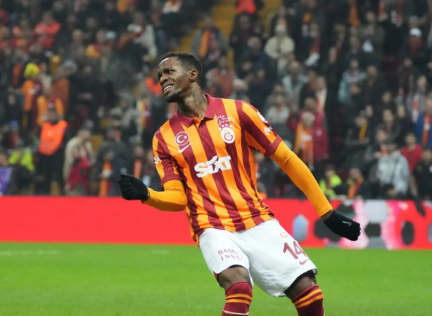 Foto - Okan Buruk'a isyan başlatmıştı: Kötü haber geldi.. Kupa müsabakası sonrası: En kısa sürede gidecek!