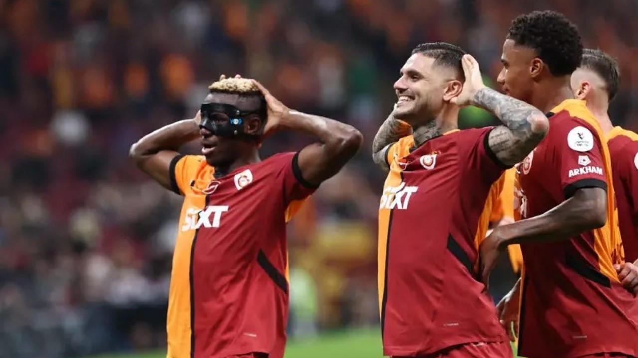 Foto - Okan Buruk'tan kritik Osimhen ve İcardi kararı!