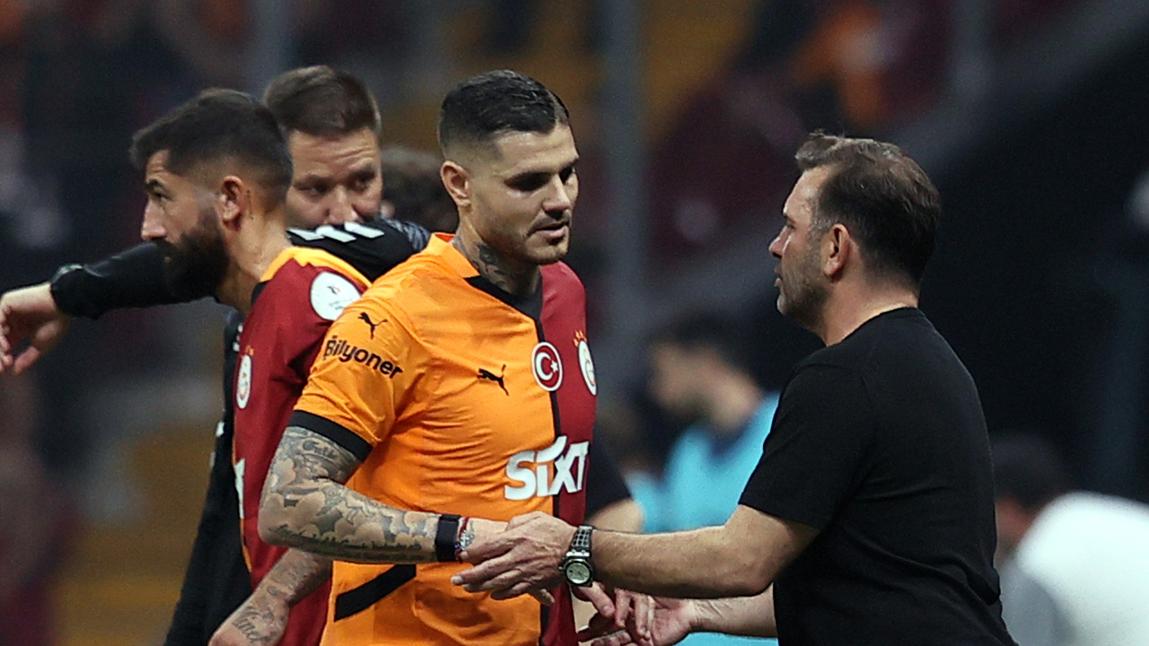 Foto - Okan Buruk’tan ortalığı karıştıracak Acun Ilıcalı açıklaması: Resmen çıldırmış olmalı: Televizyon televizyon gezilecek…