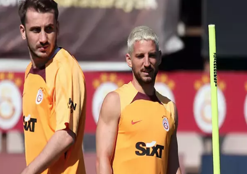 Foto - Okan Buruk'un adımı ortalığı salladı! Tokat gibi sözler ile açıkladı: Beklenmedik ayrılık!