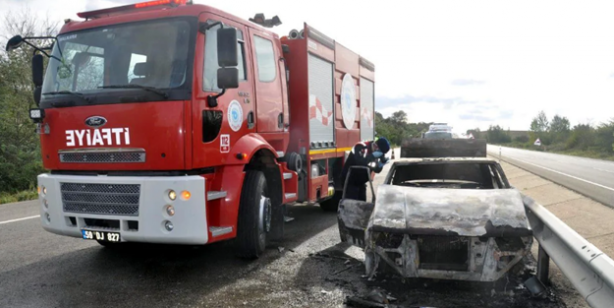 Oksijen tüpü bomba gibi patladı! Aracında yanarak can verdi