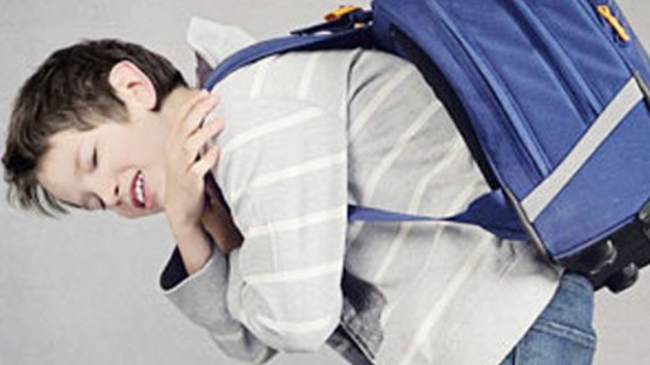 Foto - Okul çantası seçimine dikkat! Çocuğunuzun omurga sağlığı risk altında olabilir Çocukların sırtındaki tehlike: Tehdit ediyor