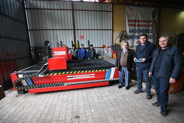 Foto - Okul değil resmen fabrika! 11 milyon lirayı aşkın ciro yaptı