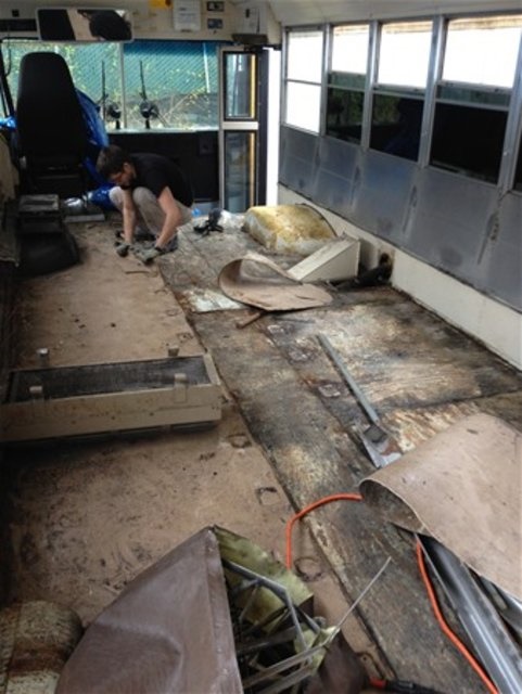 Foto - Okul servisini eve dönüştürdüler