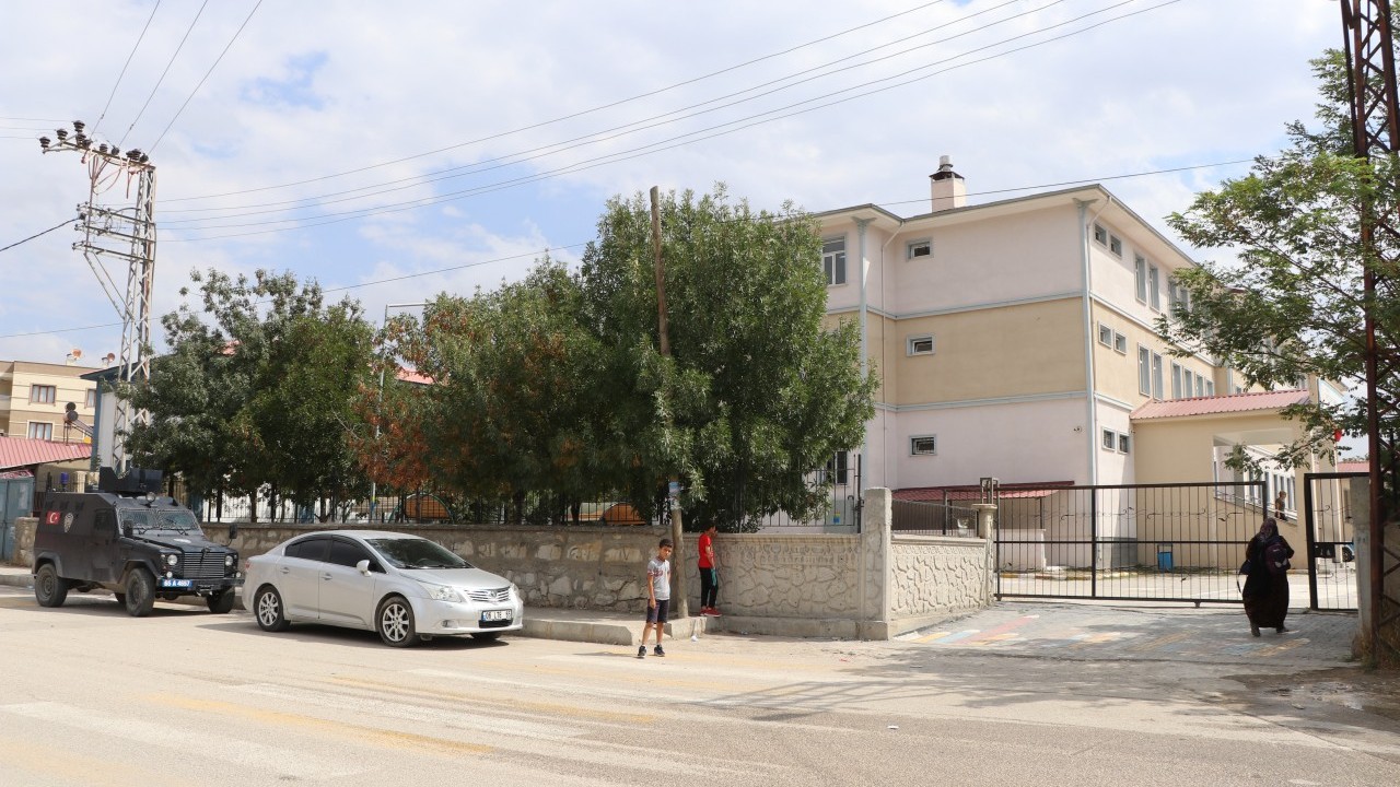 Okulda dehşete düşüren olay! Öğretmenleri karıştırdı!