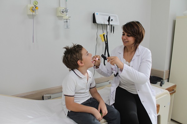 Okullar açıldı vakalar arttı! Çocuklarda güçlü bağışıklığın 4 altın kuralı