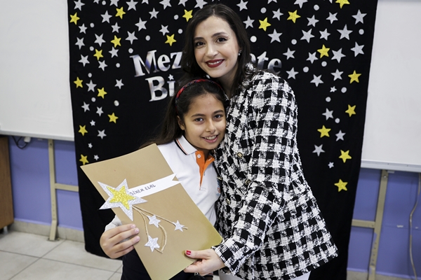 Foto - Okullarda karne heyecanı