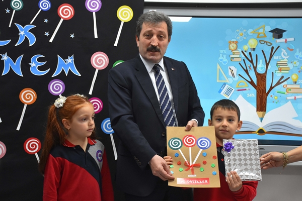 Foto - Okullarda karne heyecanı