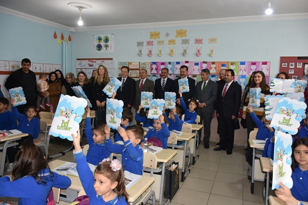 Foto - Okullarda karne heyecanı