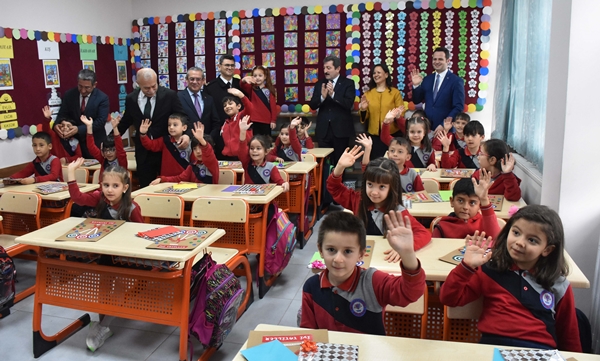 Foto - Okullarda karne heyecanı