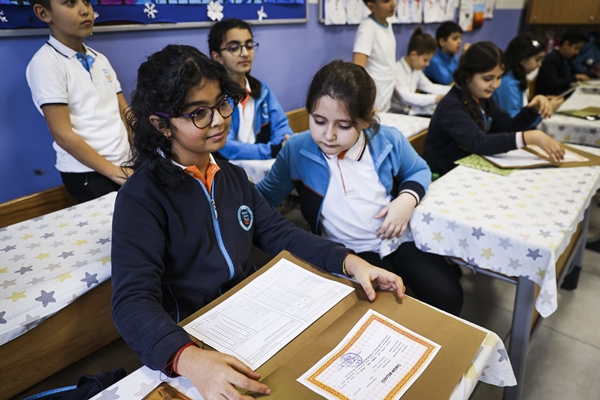 Foto - Okullarda karne heyecanı