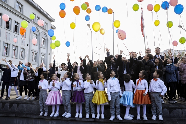 Foto - Okullarda karne heyecanı