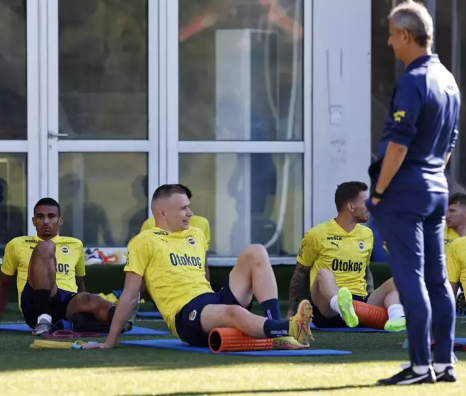 Foto - Okuyunca çok şaşıracaksınız! Dzeko gelince ona yer kalmadı: Fenerbahçe'de yaprak dökümü...