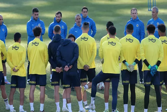 Foto - Okuyunca çok şaşıracaksınız! Dzeko gelince ona yer kalmadı: Fenerbahçe'de yaprak dökümü...