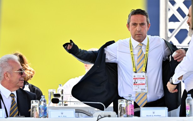 Foto - Olacak iş değil: Ali Koç ve yönetimi ibra edildi: Borç milyon eurolarda…