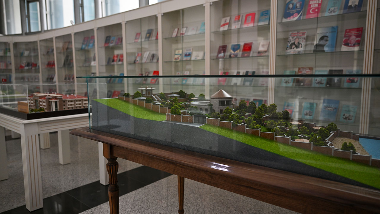 Foto - Olay hamle! Devlet Bahçeli, Küliye'nin yakınına yaptırdı 