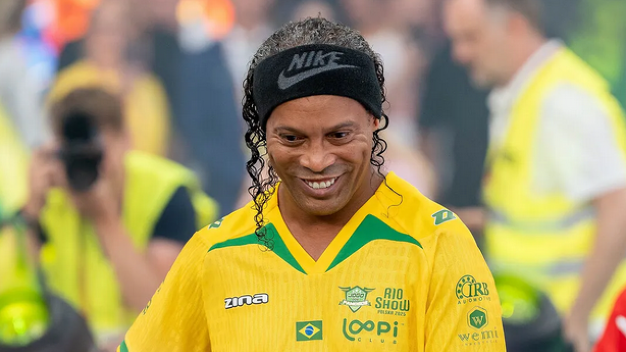 Foto - Olay hamleyi Acun Yaptı: Ronaldinho'nun oğlu Hull City'ye transfer oldu: Boşuna Survivor’a gelmemiş…