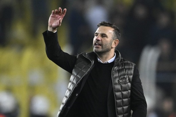 Foto - Olay transfer böyle duyuruldu! Okan Buruk 3 yıldız ile gidiyor...