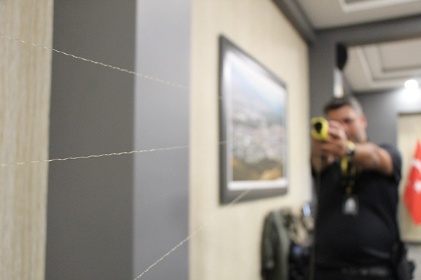 Foto - Öldürmeden etkisiz hale getiriyor... "TASER-7" Türkiye'de!