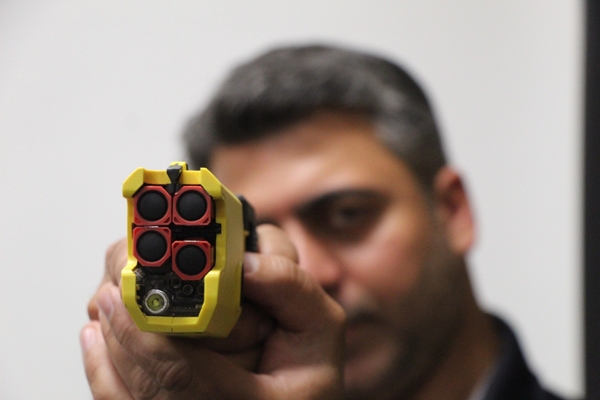 Foto - Öldürmeden etkisiz hale getiriyor... "TASER-7" Türkiye'de!