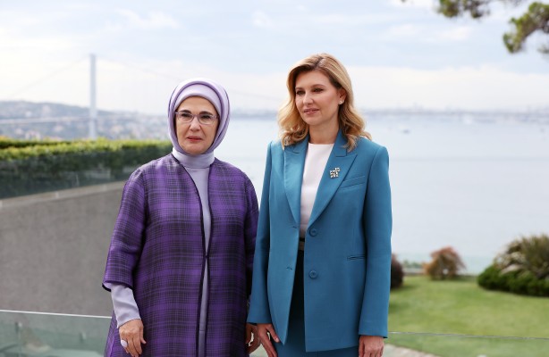 Olena Zelenska'dan Emine Erdoğan'a teşekkür mesajı