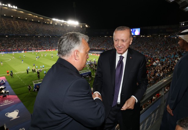 Foto - Olimpiyat Stadı'nda Başkan Erdoğan'dan gövde gösterisi... Bunu yapamayız dediler yaptı...