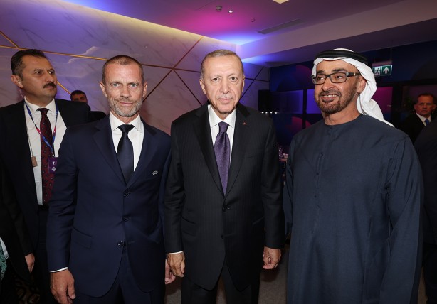 Foto - Olimpiyat Stadı'nda Başkan Erdoğan'dan gövde gösterisi... Bunu yapamayız dediler yaptı...