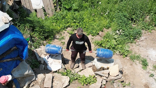 Foto - Olimpiyatlara böyle hazırlanıyor! İnanılır gibi değil 10 yıldır dağda tek başına yaşıyor