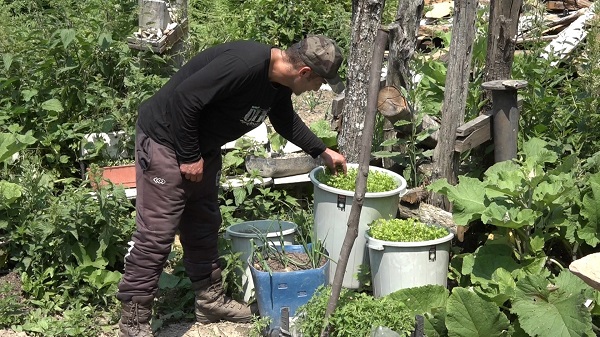 Olimpiyatlara böyle hazırlanıyor! İnanılır gibi değil 10 yıldır dağda tek başına yaşıyor
