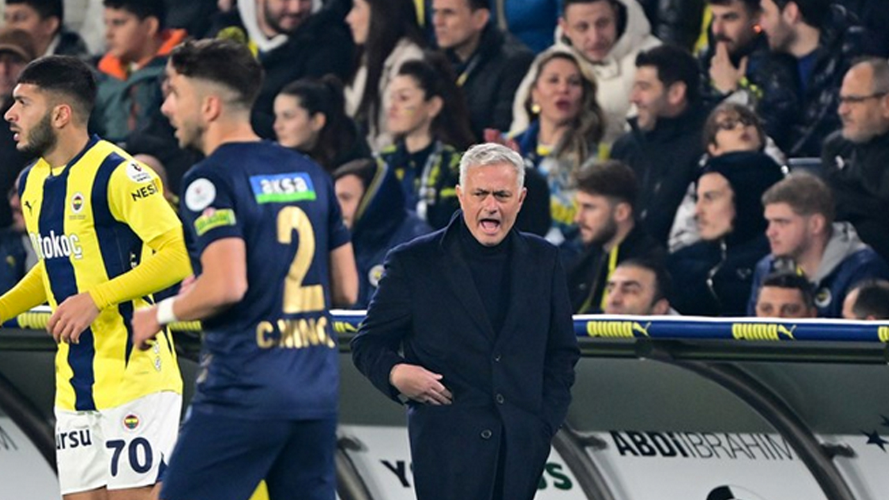 Olmayacak şey oldu: Fenerbahçe’yi sarsan gelişme! Bomba konu Portekiz’de konuşuluyor…